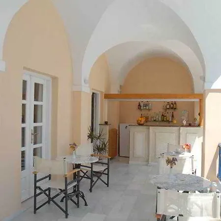 Santellini Hotell Kamári