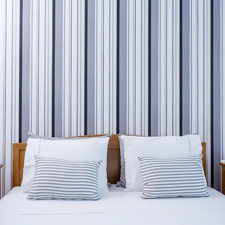 Santellini Hotell